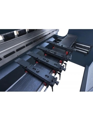 Presa Hidraulica CNC 4+1 Axe pentru Eficienta