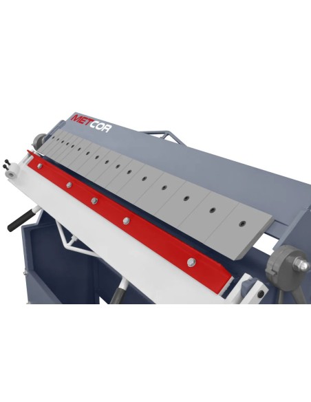 Masina de indoit segmentata W1,5x1220A stabila si eficienta