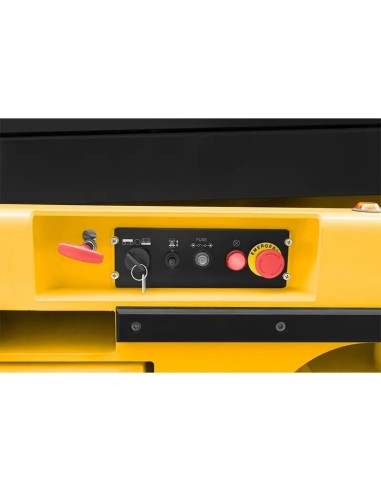 Platforma electrica 230kg pentru spatii interioare