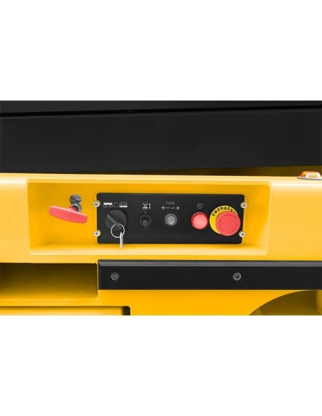 Platforma electrica 230kg pentru spatii interioare