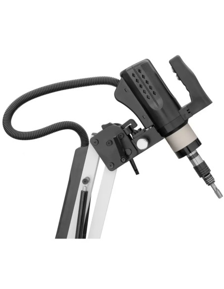 Masina de filetat electrica CORMAK potenteaza eficienta