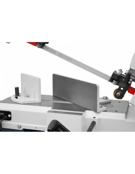 Fierastrau metal banda BS 712 A - Eficienta si Precizie