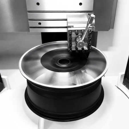 Strung CNC pentru jante TDF 820, finisaj precis