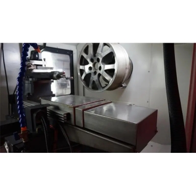 Strung CNC Renovare Jante Aluminiu 32 Inci - Precizie Profesionala 2