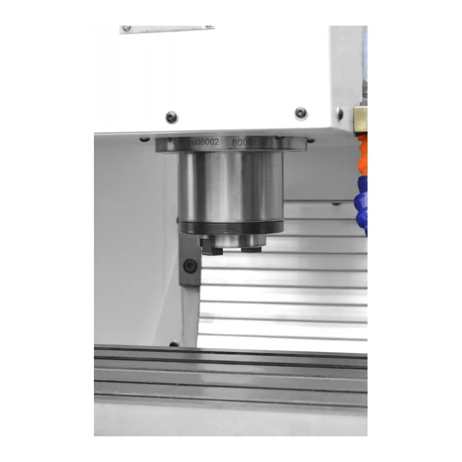 Centru CNC vertical CORMAK MILL 400 pentru frezare precisă