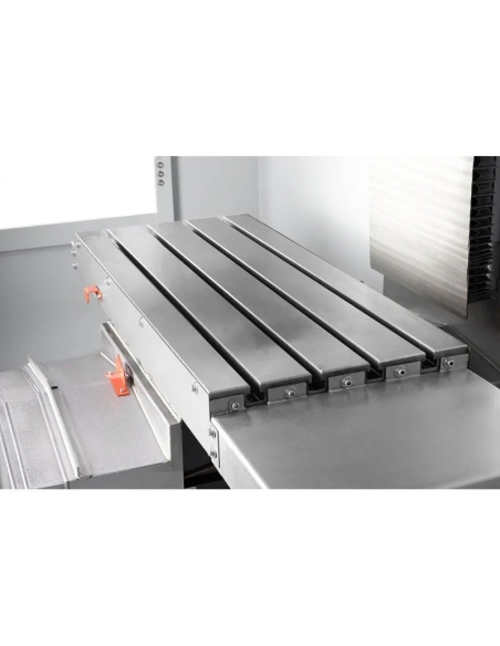 Centru CNC CORMAK MILL 550 pentru prelucrare precisă