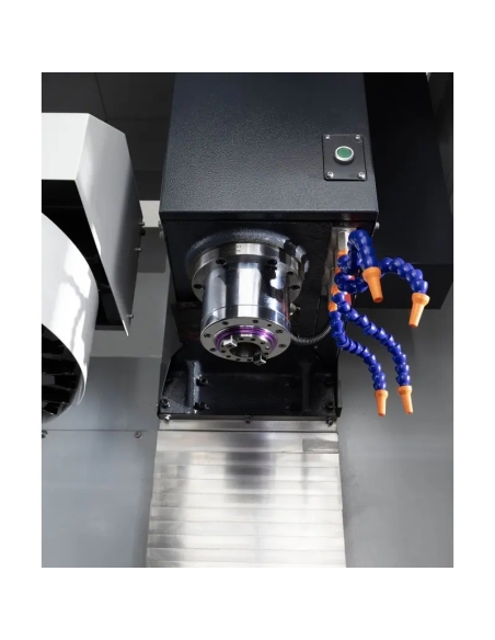 Centru CNC CORMAK MILL 550 pentru prelucrare precisă