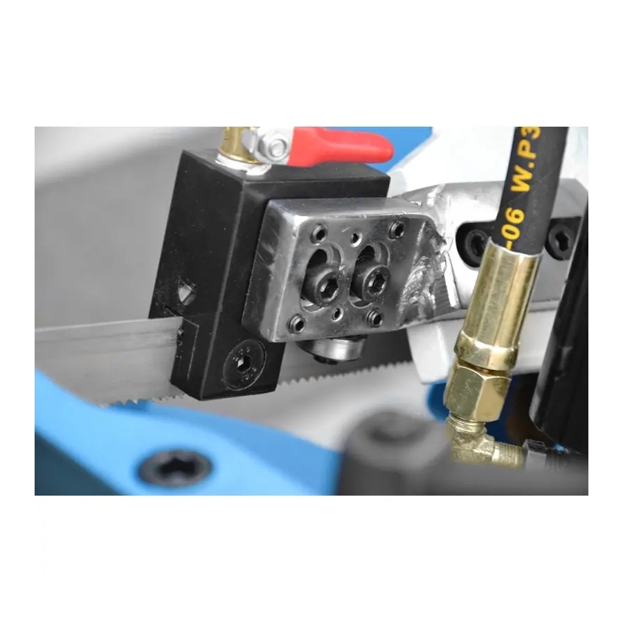 Fierăstrău cu bandă CORMAK S200R pentru tăiere metal