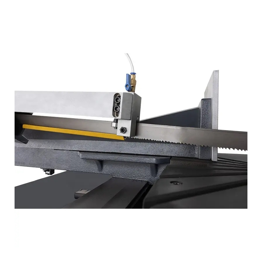 Fierăstrău cu bandă CORMAK BS530 pentru tăieri precise