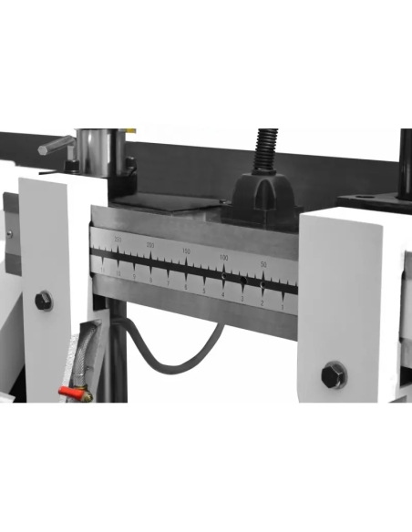 Fierăstrău automat cu bandă CORMAK H260SA pentru metal