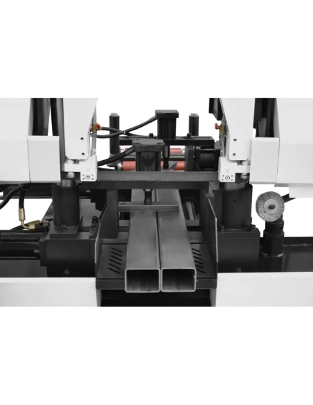 Fierăstrău automat cu bandă CORMAK H260SA pentru metal