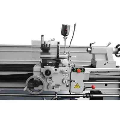 Strung CORMAK 460×2000 pentru prelucrări metalice 2