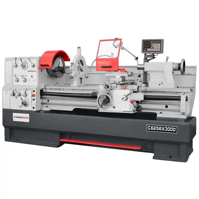 Strung universal CORMAK 560×3000 pentru piese mari