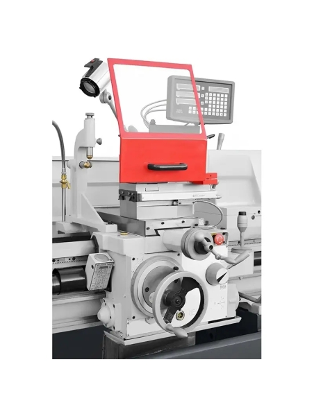 Strung universal CORMAK 560×3000 pentru piese mari