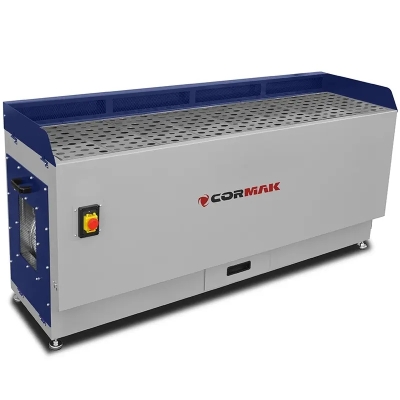 Masă de șlefuit metal CORMAK DT1500M cu extractor 2
