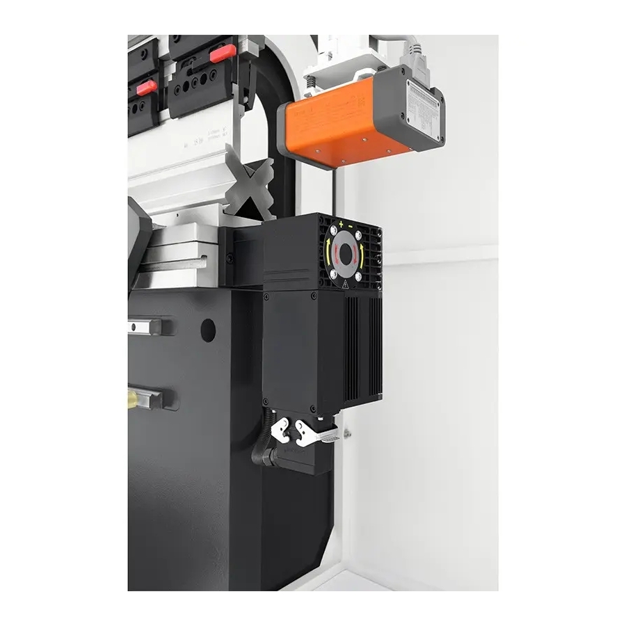 Presă abkant CNC 63×3200, cu control DELEM DA-58T