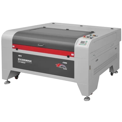 Gravor laser CO2 CORMAK LC1390Z pentru tăiere precisă