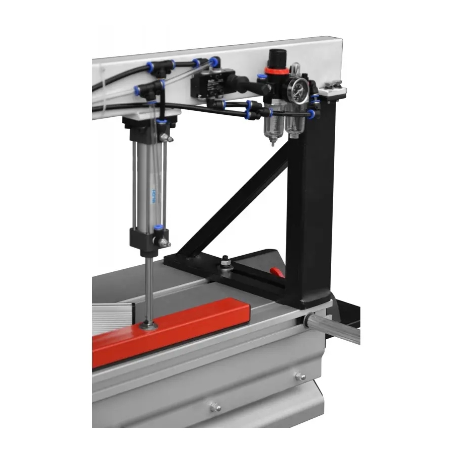 Presor pneumatic 3200 mm pentru debitare precisă
