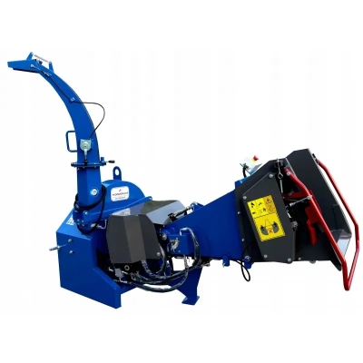 Tocător de ramuri CORMAK BX62R cu alimentare hidraulică