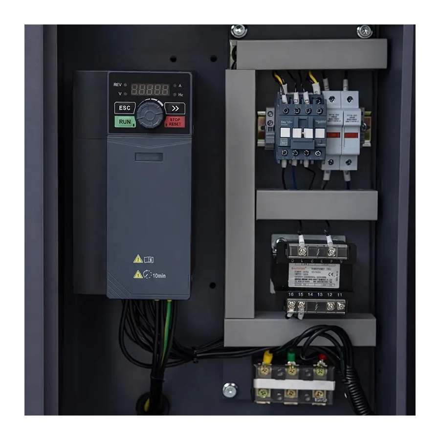 Compresor cu șurub CORMAK LUFT 1000 VSD+PM, eficient