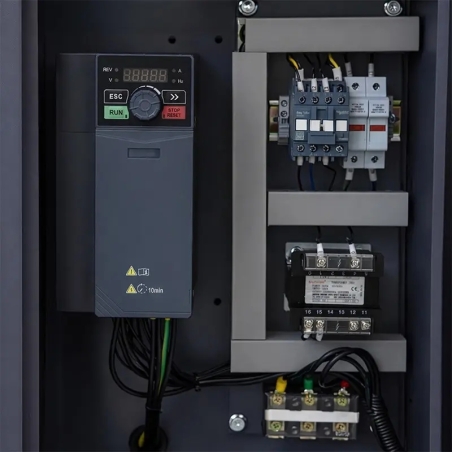Compresor cu șurub CORMAK LUFT 1000 VSD+PM, eficient