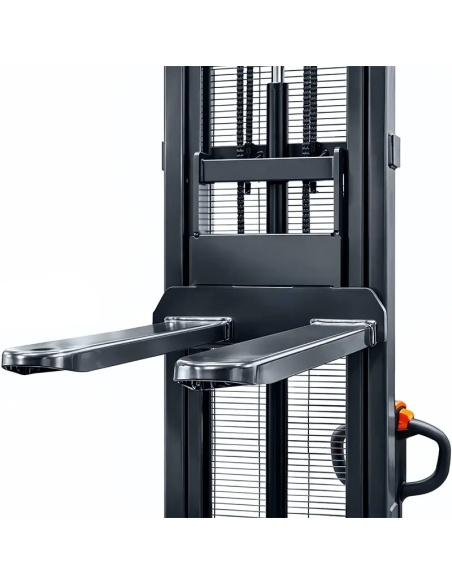 Stivuitor electric CORMAK Q15E35-2 pentru rafturi înalte