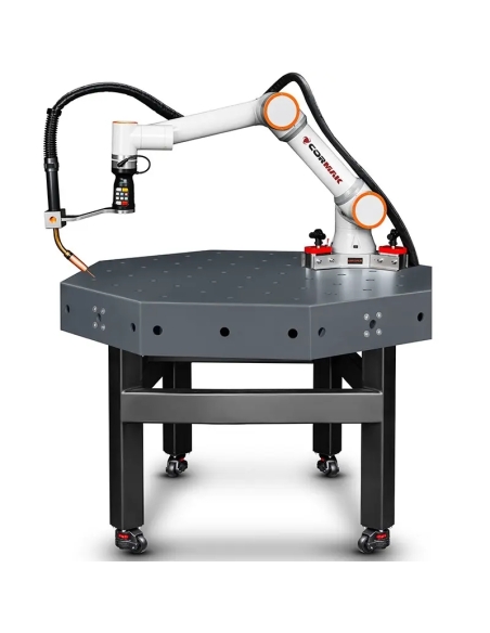 Robot colaborativ CORMAK R950 pentru automatizare precisă