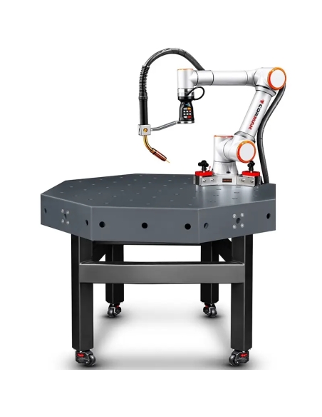 Robot colaborativ de sudură CORMAK R950 cu 6 axe