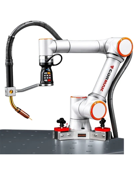 Robot colaborativ de sudură CORMAK R950 cu 6 axe