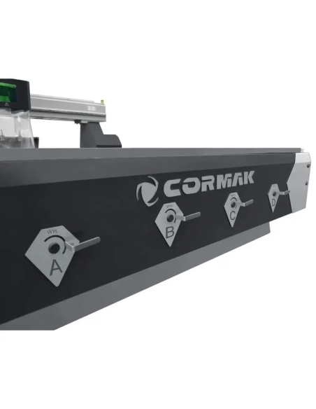 Mașină CNC CORMAK C2030 ATC pentru frezare de precizie