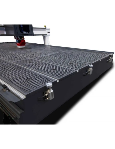 Router CNC CORMAK B2131 ATC pentru frezare industrială