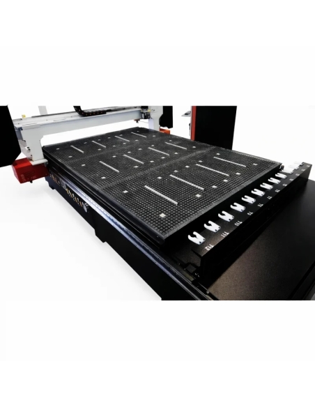 Mașină CNC CORMAK IND 2131 pentru frezare industrială