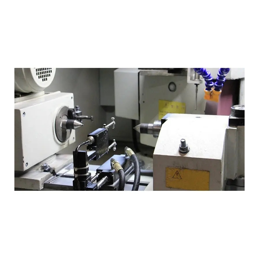 Mașină CNC de rectificat arbori CORMAK MSC500