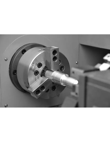 Strung CNC CORMAK 320×1000 pentru prelucrare precisă