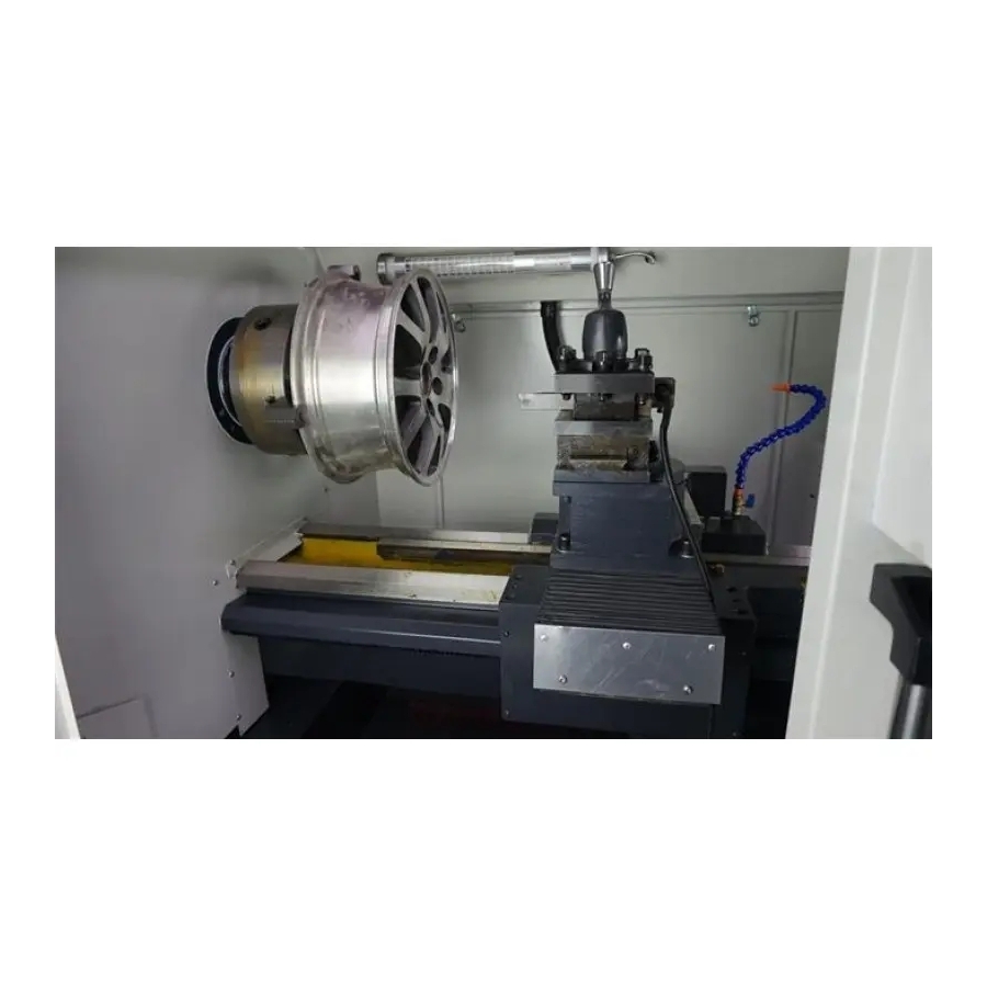 Strung CNC pentru jante aluminiu 32″ CORMAK CK.557