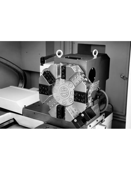 Strung CNC CORMAK 400×1000 LT1 cu scule antrenate