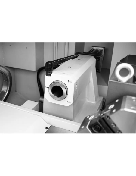 Strung CNC CORMAK 400×1000 LT1 cu scule antrenate