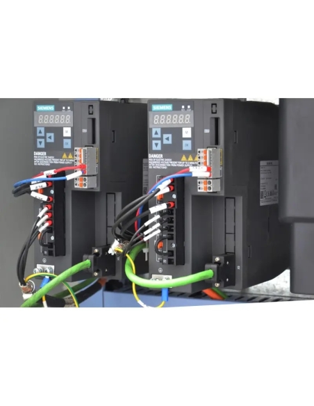Strung CNC 360×750 cu scule antrenate Siemens