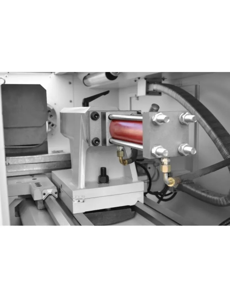 Strung CNC 360×750 cu scule antrenate Siemens