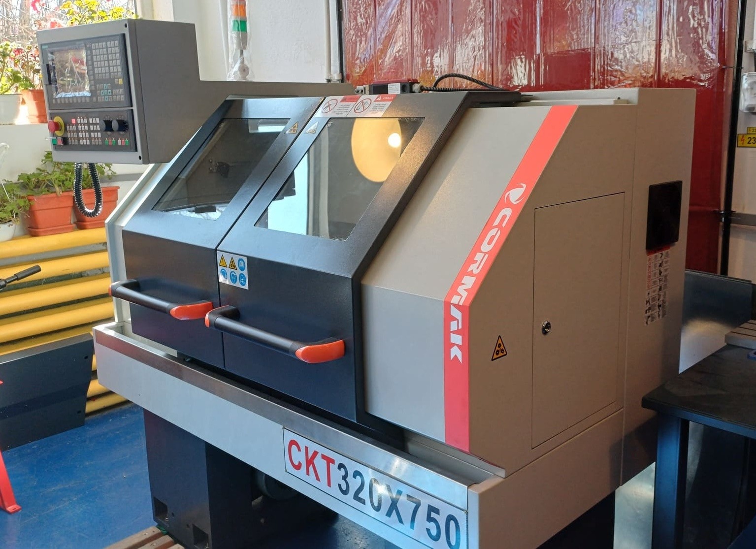Punerea in functiune a strungului CNC CORMAK 320x750 la Liceul Tehnologic „Dacia”, Pitesti